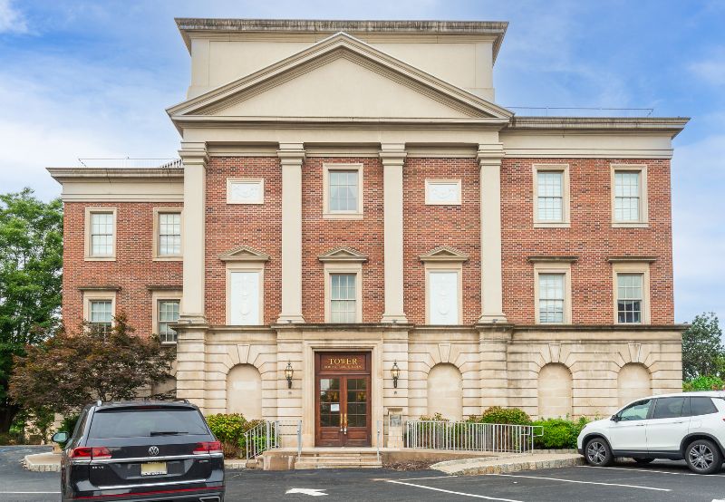 Redefine located in Hackensack - NJ