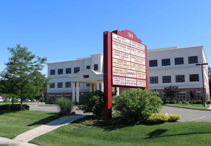 Redefine located in Toms River